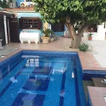 Thermopilon لارنكا